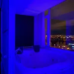 Panoramic - Jacuzzi & Parking Apartment Brasov