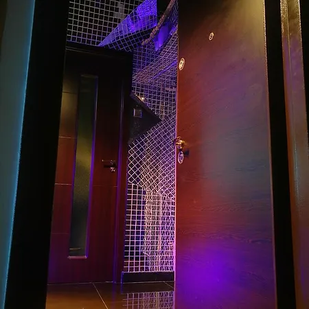 Appartement Panoramic - Jacuzzi & Parking Braşov