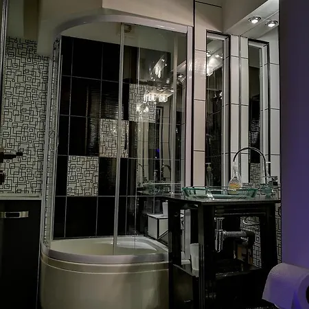 Panoramic - Jacuzzi & Parking