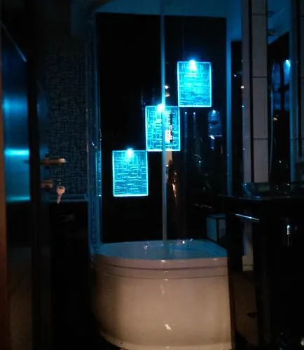 Panoramic - Jacuzzi & Parking