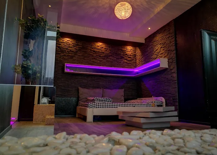 Panoramic - Jacuzzi & Parking Apartment