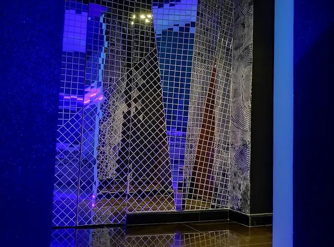 Panoramic - Jacuzzi & Parking בראשוב